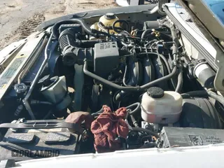 ✅ 2011 Ford Ranger XL • VIN: 1FTKR1AD9BPB02249 • Lot: 43744757. Wystawiony na IAAI z przebiegiem 292 523 mil. Bezpłatny archiwum sprzedaży aukcyjnych z USA i szczegółowy raport historii pojazdu na DreamBid. Zdjęcie 14.