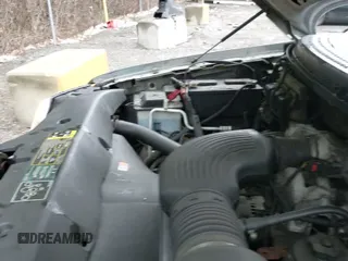 ✅ 2004 Ford F-150 XLT • VIN: 1FTRW14WX4KC43979 • Lot: 42470881. Listed on IAAI with 298,035 mi. Free auction sales archive from the USA and detailed vehicle history report at DreamBid. Image 12.