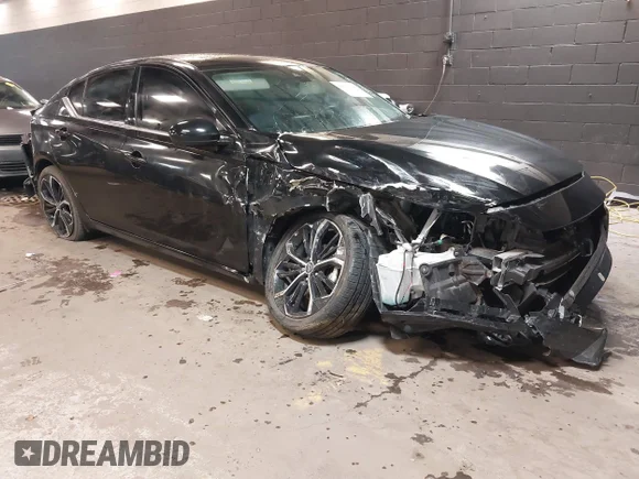 ✅ 2024 Nissan Altima SR • VIN: 1N4BL4CW8RN423227 • Лот: 44160128. Опубліковано раніше на IAAI з пробігом 19 085 миль. Безкоштовний доступ до архіву аукціонних продажів зі США та докладний звіт про історію автомобіля на DreamBid. Зображення 1.