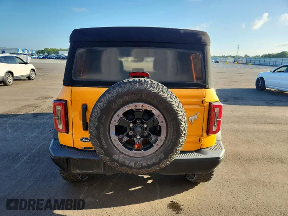 ✅ 2022 Ford Bronco Badlands • VIN: 1FMEE5DH0NLB64600 • Лот: 54088576. Опубліковано раніше на Copart з пробігом 52 347 миль. Безкоштовний доступ до архіву аукціонних продажів зі США та докладний звіт про історію автомобіля на DreamBid. Зображення 6.
