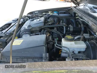 ✅ 2008 Nissan Xterra S • VIN: 5N1AN08W08C511535 • Lot: 42911477. Wystawiony na IAAI z przebiegiem 186 630 mil. Bezpłatny archiwum sprzedaży aukcyjnych z USA i szczegółowy raport historii pojazdu na DreamBid. Zdjęcie 13.