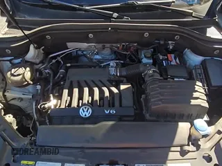 ✅ 2019 Volkswagen Atlas SE • VIN: 1V2UR2CA1KC503785 • Lot: 82134585. Listed on Copart with 101,581 mi. Free auction sales archive from the USA and detailed vehicle history report at DreamBid. Image 15.