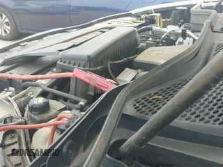 ✅ 2016 BMW X5 xDrive40e • VIN: 5UXKT0C59G0S77651 • Lot: 42902523. Wystawiony na IAAI z przebiegiem 135 720 mil. Bezpłatny archiwum sprzedaży aukcyjnych z USA i szczegółowy raport historii pojazdu na DreamBid. Zdjęcie 18.