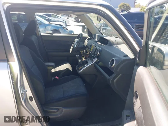 ✅ 2011 Scion xB • VIN: JTLZE4FE2B1118653 • Лот: 43193537. Опубліковано раніше на IAAI з пробігом Не вказано. Безкоштовний доступ до архіву аукціонних продажів зі США та докладний звіт про історію автомобіля на DreamBid. Зображення 5.