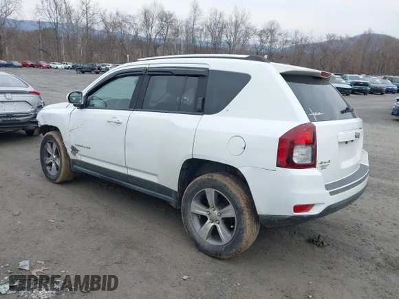 ✅ 2016 Jeep Compass High Altitude • VIN: 1C4NJDEBXGD745426 • Лот: 44484043. Опубліковано раніше на IAAI з пробігом 99 165 миль. Безкоштовний доступ до архіву аукціонних продажів зі США та докладний звіт про історію автомобіля на DreamBid. Зображення 3.