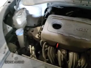 ✅ 2018 Kia Sorento LX • VIN: 5XYPGDA34JG345778 • Lot: 80525755. Wystawiony na Copart z przebiegiem 63 143 mil. Bezpłatny archiwum sprzedaży aukcyjnych z USA i szczegółowy raport historii pojazdu na DreamBid. Zdjęcie 14.