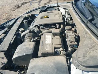 ✅ 2020 Hyundai Elantra SEL • VIN: KMHD84LF4LU036610 • Lot: 42997401. Listed on IAAI with 76,579 mi. Free auction sales archive from the USA and detailed vehicle history report at DreamBid. Image 21.