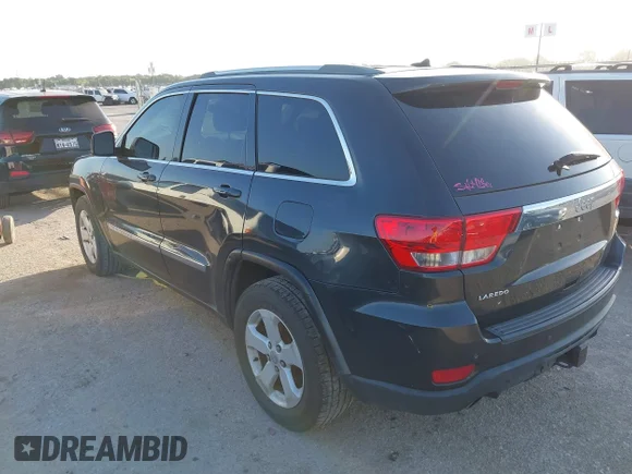 ✅ 2011 Jeep Grand Cherokee Laredo • VIN: 1J4RS4GT8BC544881 • Lot: 45383918. Wystawiony na IAAI z przebiegiem 161 178 mil. Bezpłatny archiwum sprzedaży aukcyjnych z USA i szczegółowy raport historii pojazdu na DreamBid. Zdjęcie 3.