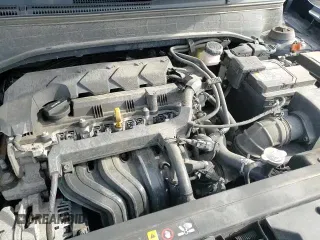 ✅ 2022 Hyundai Venue SEL • VIN: KMHRC8A35NU166774 • Lot: 53079685. Listed on Copart with 80,207 mi. Free auction sales archive from the USA and detailed vehicle history report at DreamBid. Image 15.