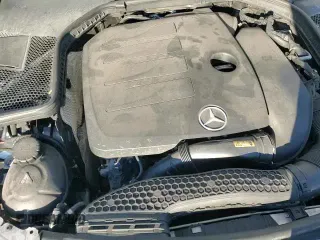 ✅ 2020 Mercedes-Benz C 300 • VIN: W1KWF8DB9LR582060 • Лот: 92826775. Опубликован ранее на Copart с пробегом 89 555 миль. Бесплатный доступ к архиву аукционных продаж из США и подробный отчёт об истории автомобиля на DreamBid. Изображение 13.