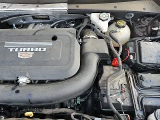 ✅ 2021 Cadillac XT4 AWD Premium Luxury • VIN: 1GYFZDR44MF069591 • Лот: 70313535. Опубликован ранее на Copart с пробегом 33 938 миль. Бесплатный доступ к архиву аукционных продаж из США и подробный отчёт об истории автомобиля на DreamBid. Изображение 16.