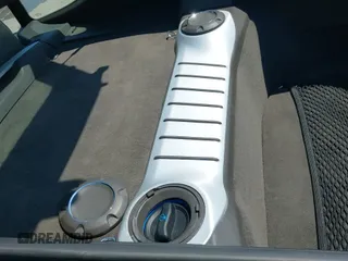 ✅ 2014 Porsche Cayman S • VIN: WP0AB2A88EK190575 • Lot: 43089971. Listed on IAAI with 20,946 mi. Free auction sales archive from the USA and detailed vehicle history report at DreamBid. Image 22.