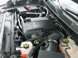 ✅ 2021 Chevrolet Silverado 1500 LT • VIN: 1GCPWCET9MZ135500 • Лот: 43432614. Опубликован ранее на IAAI с пробегом 116 710 миль. Бесплатный доступ к архиву аукционных продаж из США и подробный отчёт об истории автомобиля на DreamBid. Изображение 20.