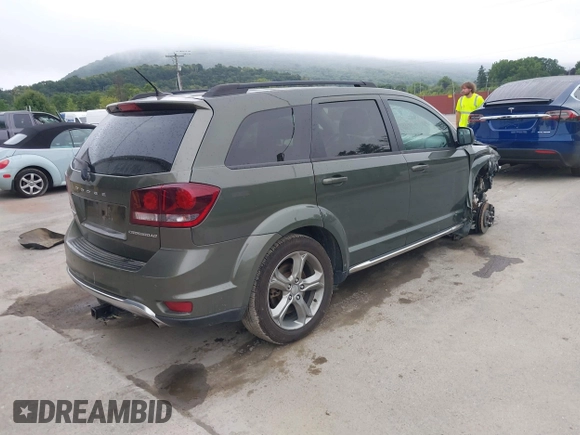 ✅ 2016 Dodge Journey Crossroad Plus • VIN: 3C4PDDGG7GT165022 • Lot: 43026166. Wystawiony na IAAI z przebiegiem 107 841 mil. Bezpłatny archiwum sprzedaży aukcyjnych z USA i szczegółowy raport historii pojazdu na DreamBid. Zdjęcie 4.