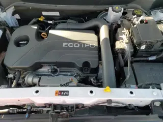 ✅ 2019 Chevrolet Equinox LS • VIN: 2GNAXSEV0K6240019 • Лот: 81145535. Опубликован ранее на Copart с пробегом 25 297 миль. Бесплатный доступ к архиву аукционных продаж из США и подробный отчёт об истории автомобиля на DreamBid. Изображение 16.