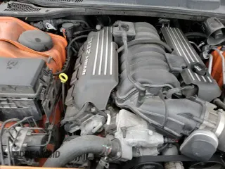 ✅ 2012 Dodge Challenger SRT-8 392 • VIN: 2C3CDYCJ4CH118822 • Lot: 84418764. Wystawiony na Copart z przebiegiem 102 087 mil. Bezpłatny archiwum sprzedaży aukcyjnych z USA i szczegółowy raport historii pojazdu na DreamBid. Zdjęcie 13.