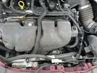 ✅ 2017 Ford Escape SE • VIN: 1FMCU9G90HUD06349 • Lot: 81647885. Listed on Copart with 86,117 mi. Free auction sales archive from the USA and detailed vehicle history report at DreamBid. Image 16.