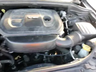 ✅ 2018 Jeep Grand Cherokee Overland • VIN: 1C4RJFCG8JC144282 • Lot: 92834215. Wystawiony na Copart z przebiegiem 126 438 mil. Bezpłatny archiwum sprzedaży aukcyjnych z USA i szczegółowy raport historii pojazdu na DreamBid. Zdjęcie 14.