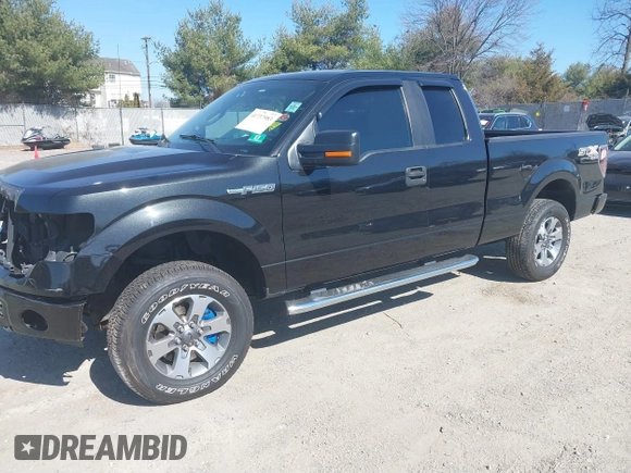 ✅ 2014 Ford F-150 XL • VIN: 1FTEX1EM5EFD02780 • Lot: 41737983. Wystawiony na IAAI z przebiegiem 166 508 mil. Bezpłatny archiwum sprzedaży aukcyjnych z USA i szczegółowy raport historii pojazdu na DreamBid. Zdjęcie 2.