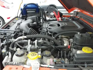 ✅ 2018 Jeep Wrangler Unlimited Sahara • VIN: 1C4HJXEN2JW207470 • Lot: 42413249. Wystawiony na IAAI z przebiegiem 56 566 mil. Bezpłatny archiwum sprzedaży aukcyjnych z USA i szczegółowy raport historii pojazdu na DreamBid. Zdjęcie 21.