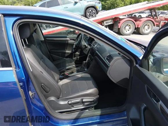 ✅ 2017 Volkswagen Passat SE • VIN: 1VWBT7A31HC028009 • Лот: 45109912. Опубліковано раніше на IAAI з пробігом 108 552 миль. Безкоштовний доступ до архіву аукціонних продажів зі США та докладний звіт про історію автомобіля на DreamBid. Зображення 5.