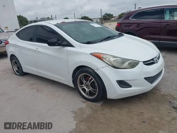 ✅ 2013 Hyundai Elantra GLS • VIN: 5NPDH4AE6DH197499 • Лот: 45347121. Опубліковано раніше на IAAI з пробігом 129 698 миль. Безкоштовний доступ до архіву аукціонних продажів зі США та докладний звіт про історію автомобіля на DreamBid. Зображення 1.