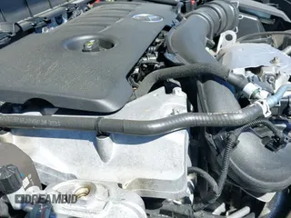 ✅ 2021 Mercedes-Benz GLB 250 • VIN: W1N4M4HB2MW147239 • Lot: 42867046. Listed on IAAI with 21,514 mi. Free auction sales archive from the USA and detailed vehicle history report at DreamBid. Image 20.