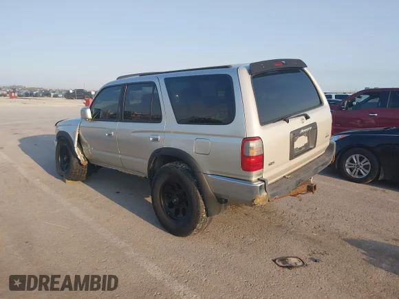 ✅ 1999 Toyota 4Runner SR5 • VIN: JT3HN86R3X0230171 • Lot: 44821516. Wystawiony na IAAI z przebiegiem 280 279 mil. Bezpłatny archiwum sprzedaży aukcyjnych z USA i szczegółowy raport historii pojazdu na DreamBid. Zdjęcie 3.
