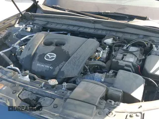 ✅ 2024 Mazda CX-50 S Preferred • VIN: 7MMVABBM3RN215189 • Lot: 42807109. Wystawiony na IAAI z przebiegiem 15 659 mil. Bezpłatny archiwum sprzedaży aukcyjnych z USA i szczegółowy raport historii pojazdu na DreamBid. Zdjęcie 18.