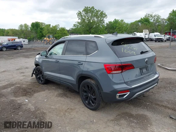 ✅ 2023 Volkswagen Taos SE • VIN: 3VVNX7B25PM315054 • Lot: 45001669. Wystawiony na IAAI z przebiegiem 53 085 mil. Bezpłatny archiwum sprzedaży aukcyjnych z USA i szczegółowy raport historii pojazdu na DreamBid. Zdjęcie 3.