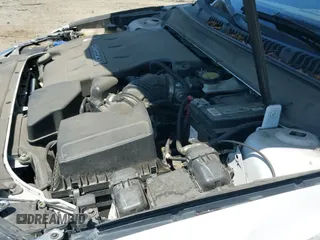 ✅ 2013 Lincoln MKZ • VIN: 3LN6L2JK2DR800880 • Lot: 42407838. Listed on IAAI with 126,484 mi. Free auction sales archive from the USA and detailed vehicle history report at DreamBid. Image 19.