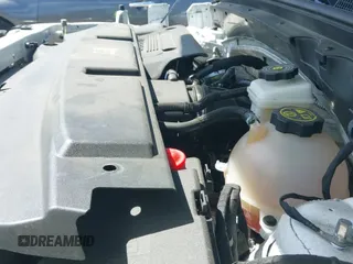 ✅ 2024 Buick Envision Preferred • VIN: LRBFZME49RD063296 • Lot: 42464924. Wystawiony na IAAI z przebiegiem 13 225 mil. Bezpłatny archiwum sprzedaży aukcyjnych z USA i szczegółowy raport historii pojazdu na DreamBid. Zdjęcie 20.