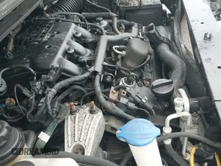 ✅ 2017 Kia Sedona LX • VIN: KNDMB5C1XH6311764 • Lot: 43784543. Wystawiony na IAAI z przebiegiem 264 571 mil. Bezpłatny archiwum sprzedaży aukcyjnych z USA i szczegółowy raport historii pojazdu na DreamBid. Zdjęcie 23.