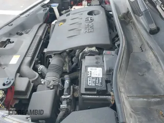 ✅ 2019 Toyota C-HR XLE • VIN: NMTKHMBX3KR092173 • Lot: 43008852. Listed on IAAI with 23,541 mi. Free auction sales archive from the USA and detailed vehicle history report at DreamBid. Image 19.