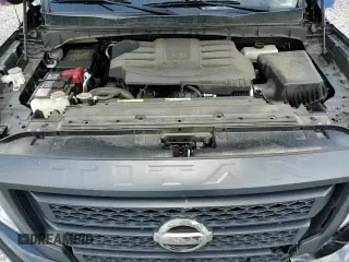 ✅ 2021 Nissan Titan S • VIN: 1N6AA1EC6MN502236 • Lot: 54892315. Wystawiony na Copart z przebiegiem 87 714 mil. Bezpłatny archiwum sprzedaży aukcyjnych z USA i szczegółowy raport historii pojazdu na DreamBid. Zdjęcie 16.