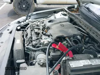 2022 Toyota Camry SE z VIN 4T1T11AK3NU066747, wystawiony jako IAAI lot #42347249 z przebiegiem 112 765 mil mil oraz . Historia ofert i sprzedaży dostępna na DreamBid. Obrazek 19.