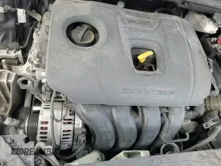 ✅ 2019 Hyundai Elantra Value Edition • VIN: 5NPD84LF2KH442690 • Lot: 82043365. Listed on Copart with 86,819 mi. Free auction sales archive from the USA and detailed vehicle history report at DreamBid. Image 16.