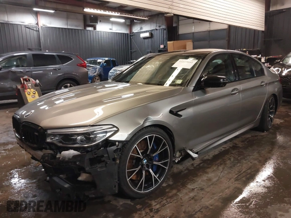 ✅ 2019 BMW M5 Competition • VIN: WBSJF0C5XKB285767 • Lot: 44415041. Wystawiony na IAAI z przebiegiem 73 781 mil. Bezpłatny archiwum sprzedaży aukcyjnych z USA i szczegółowy raport historii pojazdu na DreamBid. Zdjęcie 2.