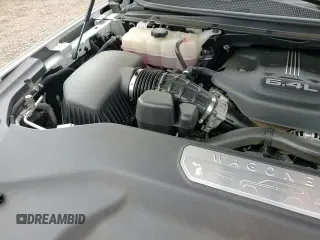 ✅ 2022 Jeep Grand Wagoneer Series III • VIN: 1C4SJVGJ9NS100787 • Lot: 90734145. Listed on Copart with 32,661 mi. Free auction sales archive from the USA and detailed vehicle history report at DreamBid. Image 16.