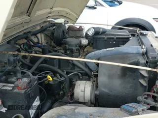 ✅ 1990 Jeep Wrangler S • VIN: 2J4FY19E1LJ528026 • Lot: 42762109. Wystawiony na IAAI z przebiegiem 196 233 mil. Bezpłatny archiwum sprzedaży aukcyjnych z USA i szczegółowy raport historii pojazdu na DreamBid. Zdjęcie 19.