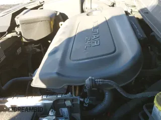 ✅ 2019 Jeep Cherokee Latitude Plus • VIN: 1C4PJMLB0KD315957 • Lot: 43413750. Wystawiony na IAAI z przebiegiem 129 209 mil. Bezpłatny archiwum sprzedaży aukcyjnych z USA i szczegółowy raport historii pojazdu na DreamBid. Zdjęcie 19.