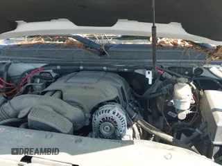 ✅ 2011 Chevrolet Tahoe Commercial • VIN: 1GNLC2E04BR293125 • Lot: 42476037. Listed on IAAI with 123,666 mi. Free auction sales archive from the USA and detailed vehicle history report at DreamBid. Image 19.