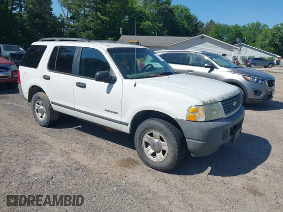 ✅ 2004 Ford Explorer XLS • VIN: 1FMZU72K84ZB17857 • Lot: 45217133. Wystawiony na IAAI z przebiegiem 127 048 mil. Bezpłatny archiwum sprzedaży aukcyjnych z USA i szczegółowy raport historii pojazdu na DreamBid. Zdjęcie 1.