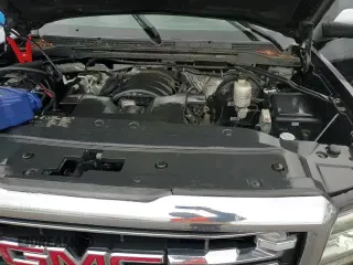 ✅ 2017 GMC Sierra 1500 SLT • VIN: 3GTU2NEC2HG182965 • Лот: 90094485. Опубликован ранее на Copart с пробегом 137 920 миль. Бесплатный доступ к архиву аукционных продаж из США и подробный отчёт об истории автомобиля на DreamBid. Изображение 13.