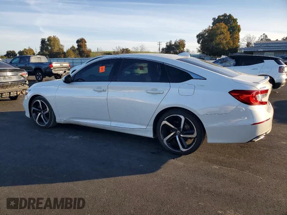 ✅ 2020 Honda Accord Sport • VIN: 1HGCV1F37LA141783 • Lot: 75043145. Wystawiony na Copart z przebiegiem 107 962 mil. Bezpłatny archiwum sprzedaży aukcyjnych z USA i szczegółowy raport historii pojazdu na DreamBid. Zdjęcie 2.
