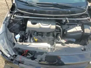 ✅ 2018 Kia Rio S • VIN: 3KPA25AB7JE085794 • Лот: 71228345. Опубликован ранее на Copart с пробегом 83 842 миль. Бесплатный доступ к архиву аукционных продаж из США и подробный отчёт об истории автомобиля на DreamBid. Изображение 13.