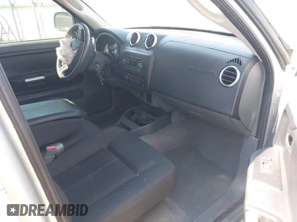 ✅ 2006 Mitsubishi Raider Duro Cross • VIN: 1Z7HC38K66S500893 • Lot: 44729410. Wystawiony na IAAI z przebiegiem 252 450 mil. Bezpłatny archiwum sprzedaży aukcyjnych z USA i szczegółowy raport historii pojazdu na DreamBid. Zdjęcie 5.