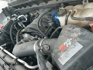 ✅ 2019 Chevrolet Silverado 1500 LT • VIN: 3GCUYDED9KG263549 • Lot: 43563125. Listed on IAAI with 110,924 mi. Free auction sales archive from the USA and detailed vehicle history report at DreamBid. Image 19.