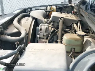 ✅ 1999 GMC Sierra 1500 SLE • VIN: 2GTEC19T5X1569733 • Lot: 42762251. Listed on IAAI with 180,555 mi. Free auction sales archive from the USA and detailed vehicle history report at DreamBid. Image 12.