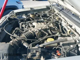 ✅ 2001 Nissan Xterra XE • VIN: 5N1ED28T11C507781 • Lot: 43434794. Listed on IAAI with 195,684 mi. Free auction sales archive from the USA and detailed vehicle history report at DreamBid. Image 12.